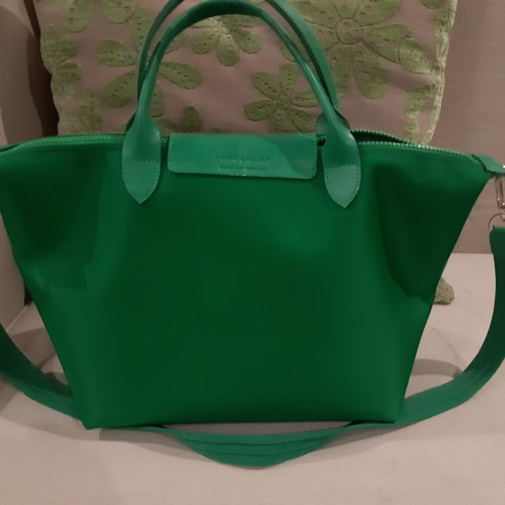 longchamp emerald green